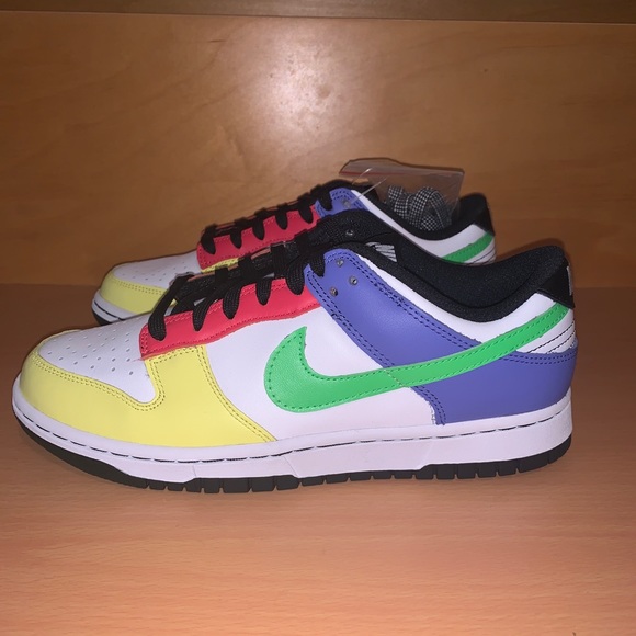 W Nike Dunk Low “Green Strike” Size 8W 6.5M - Picture 6 of 7